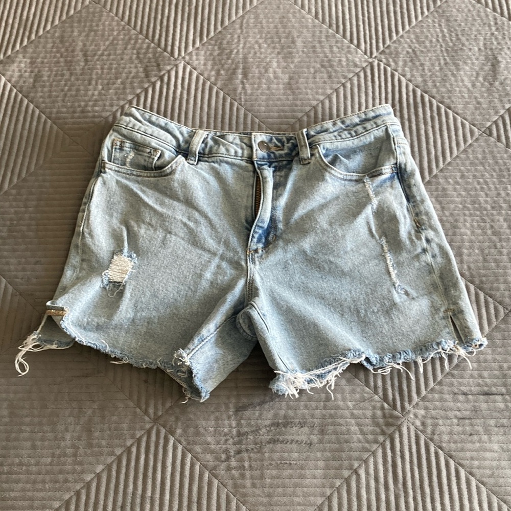 Joe's Jeans Women's Meridia Cut off Denim Short Vintage Wash DIstressed Size 28